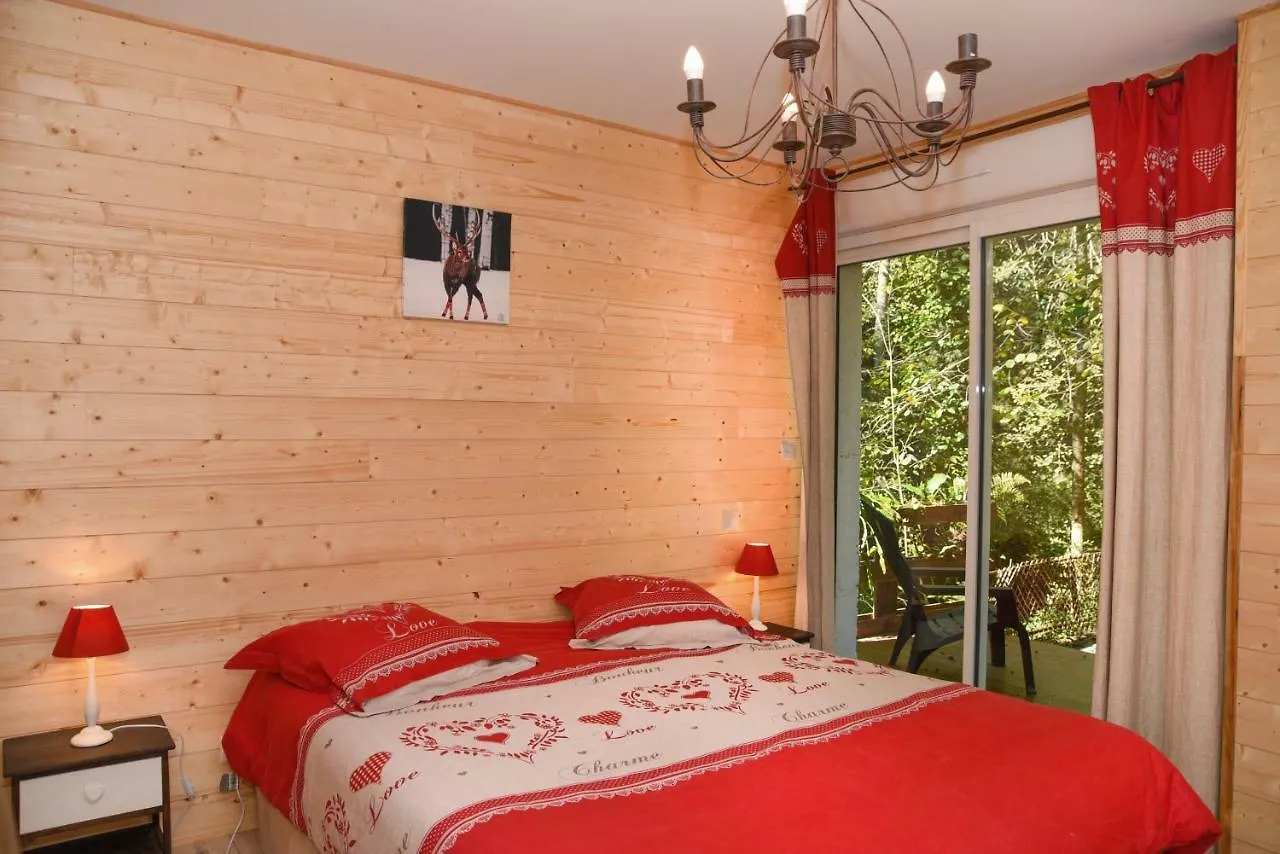 Pensionat Au Moulin Hotell Esbareich